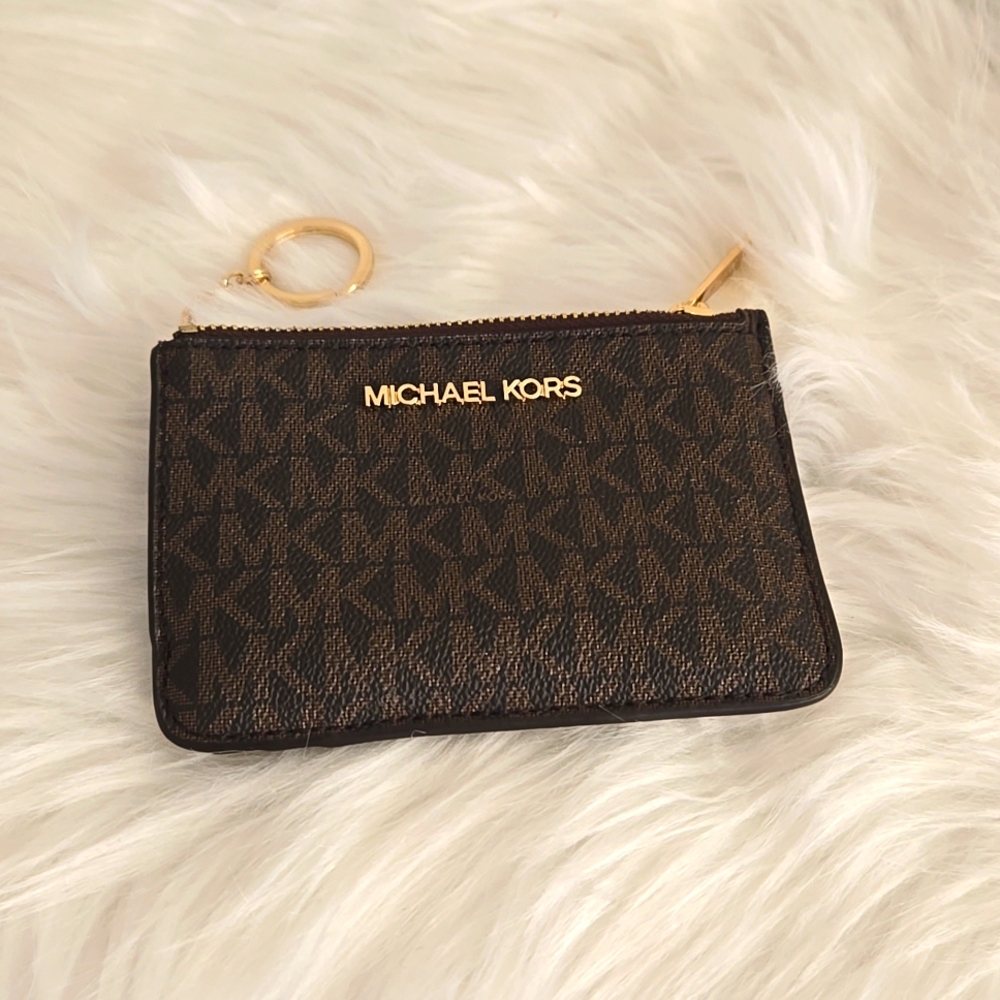❗️Sold❗️Michael Kors Brown Wallet with Gold Accents